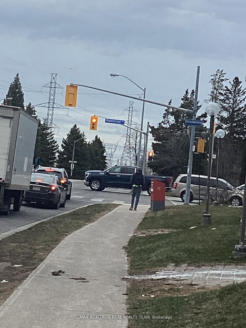 209 - 3300 Mcnicoll Ave, Toronto, M1V 5J6 | Image 2