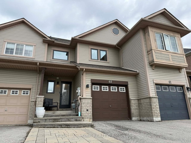 63 Candlebrook Drive S