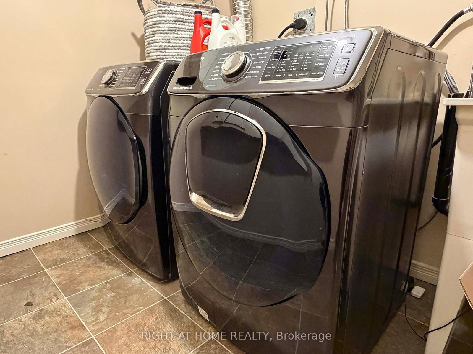 63 Candlebrook Drive S - Photo 28