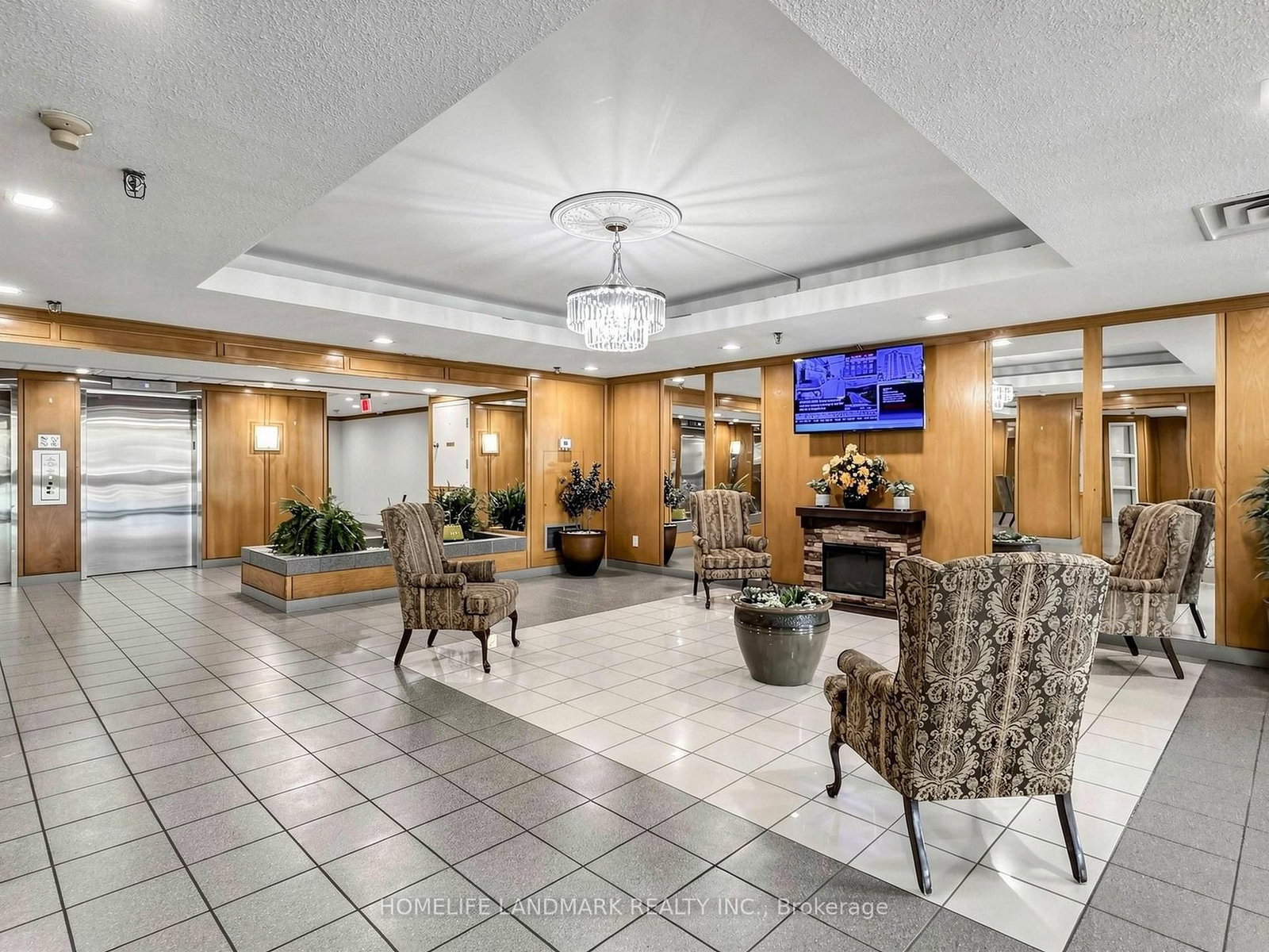 410 Mclevin Avenue, Unit 106 - Photo 27