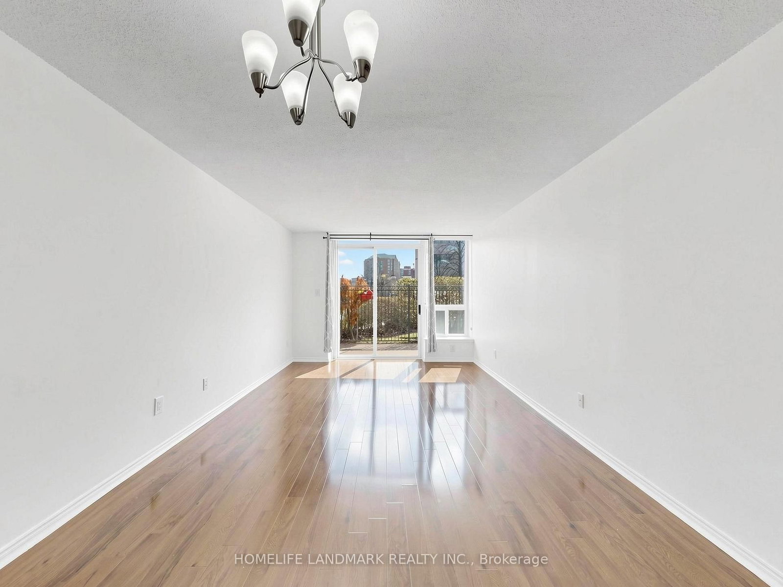 410 Mclevin Avenue, Unit 106 - Photo 3