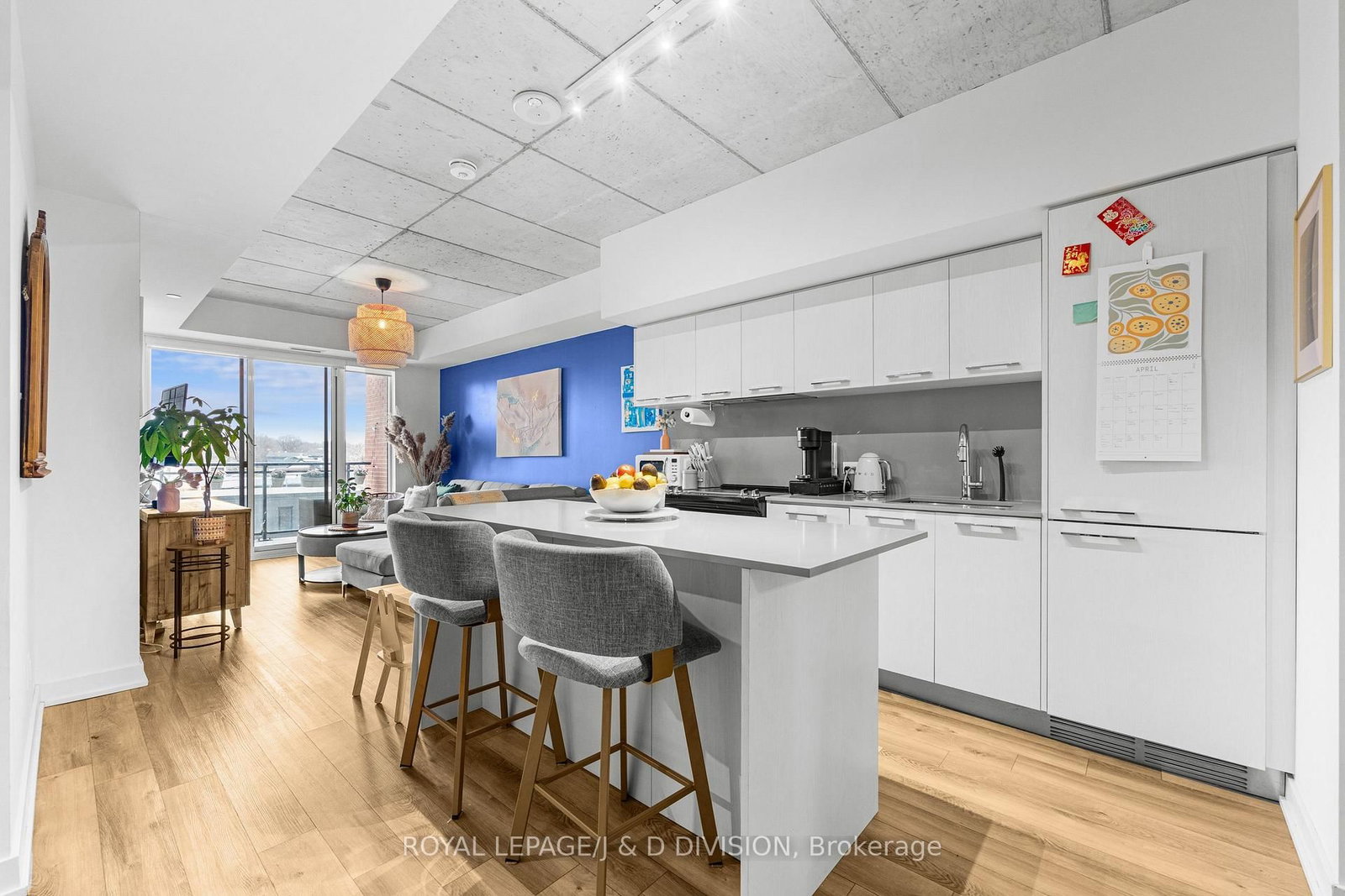 665 Queen Street E, Unit 301 - Photo 12