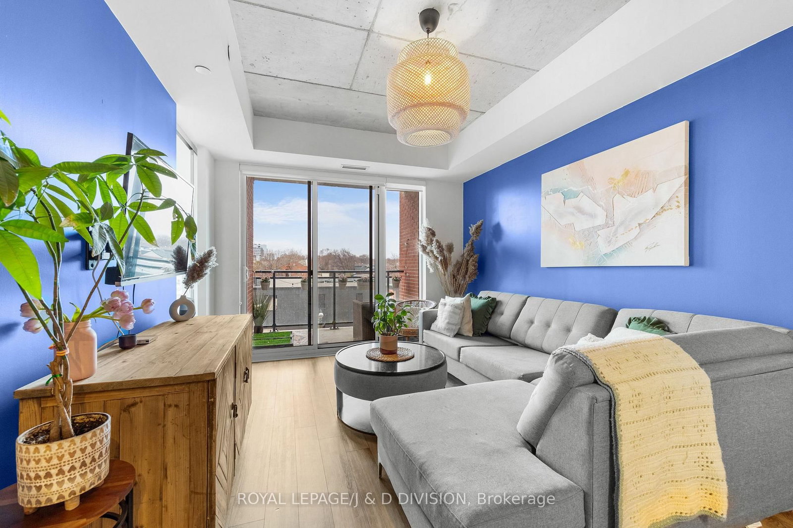 665 Queen Street E, Unit 301 - Photo 20