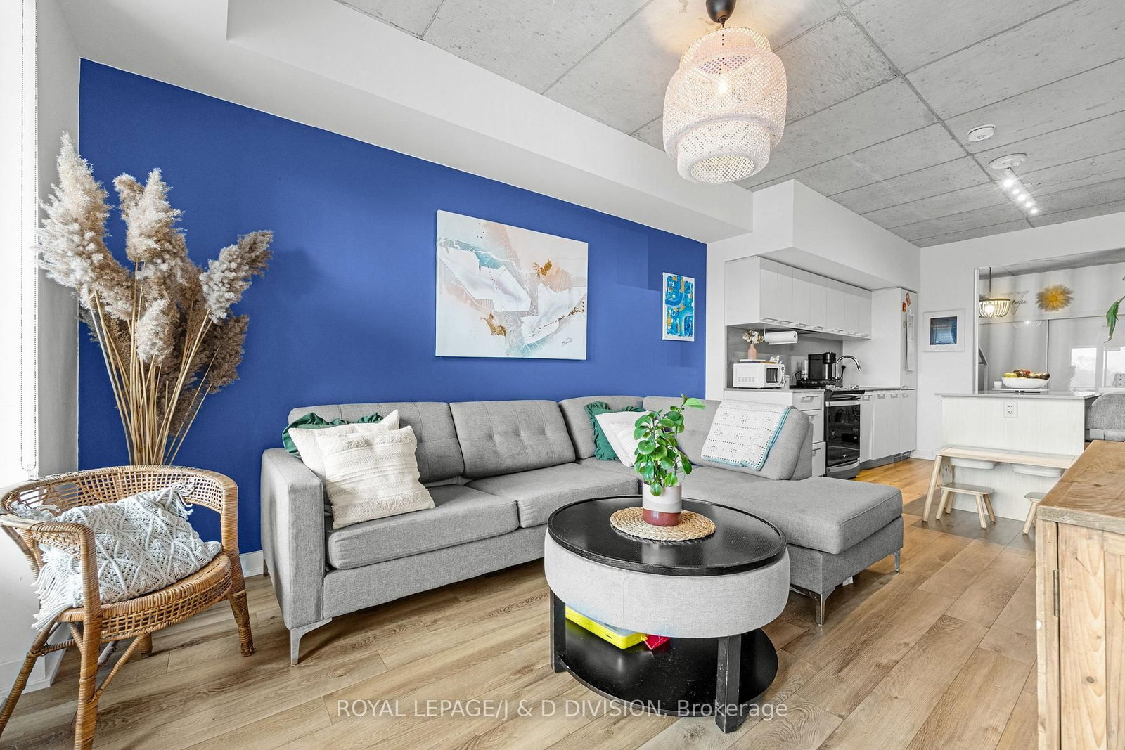 665 Queen Street E, Unit 301 - Photo 22