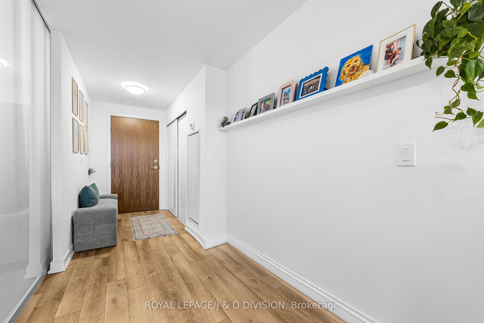 665 Queen Street E, Unit 301 - Photo 6