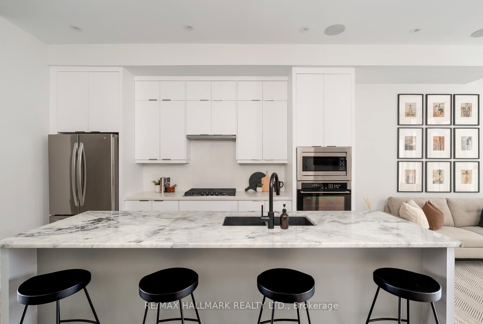 167 Sammon Avenue - Photo 10