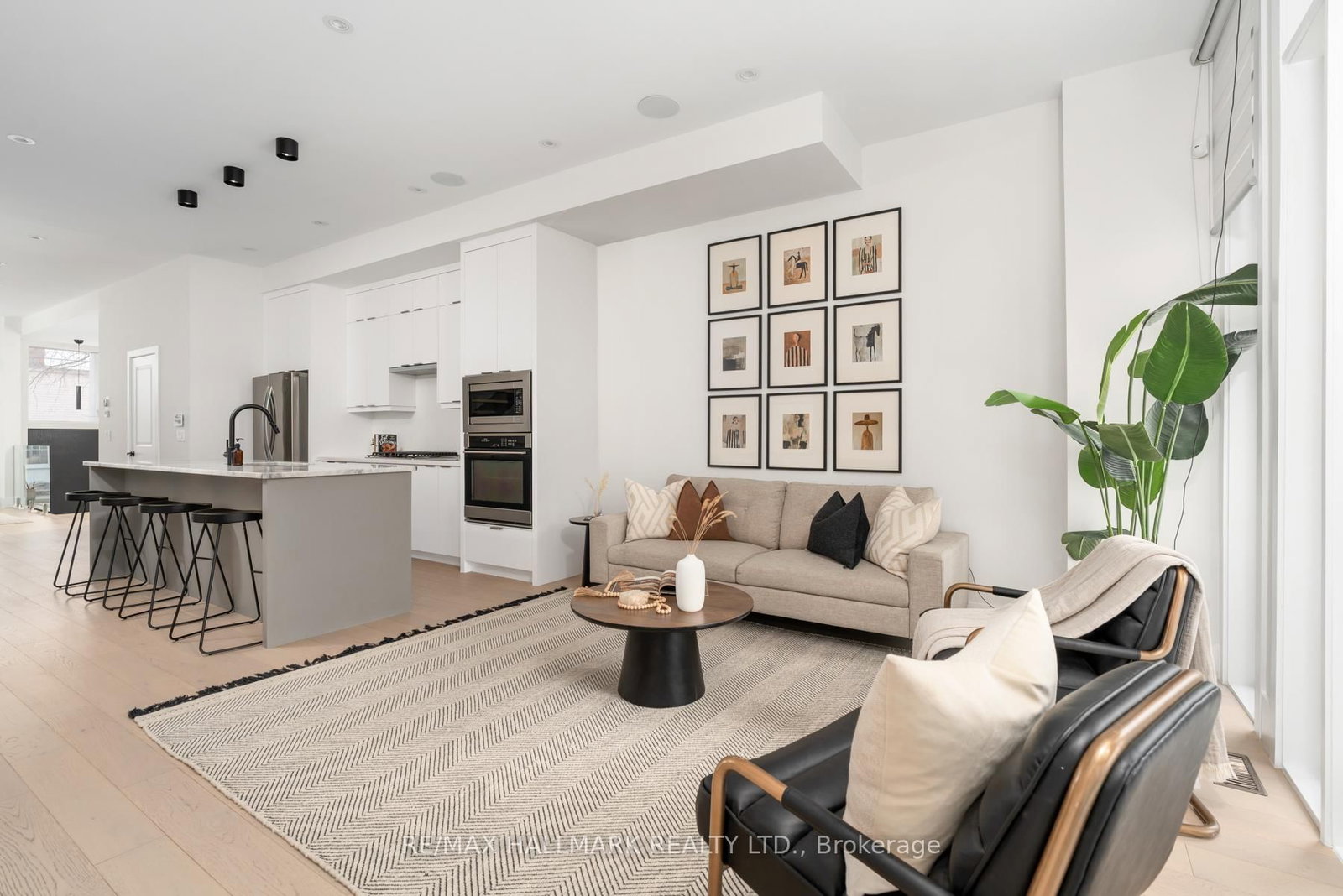 167 Sammon Avenue - Photo 17