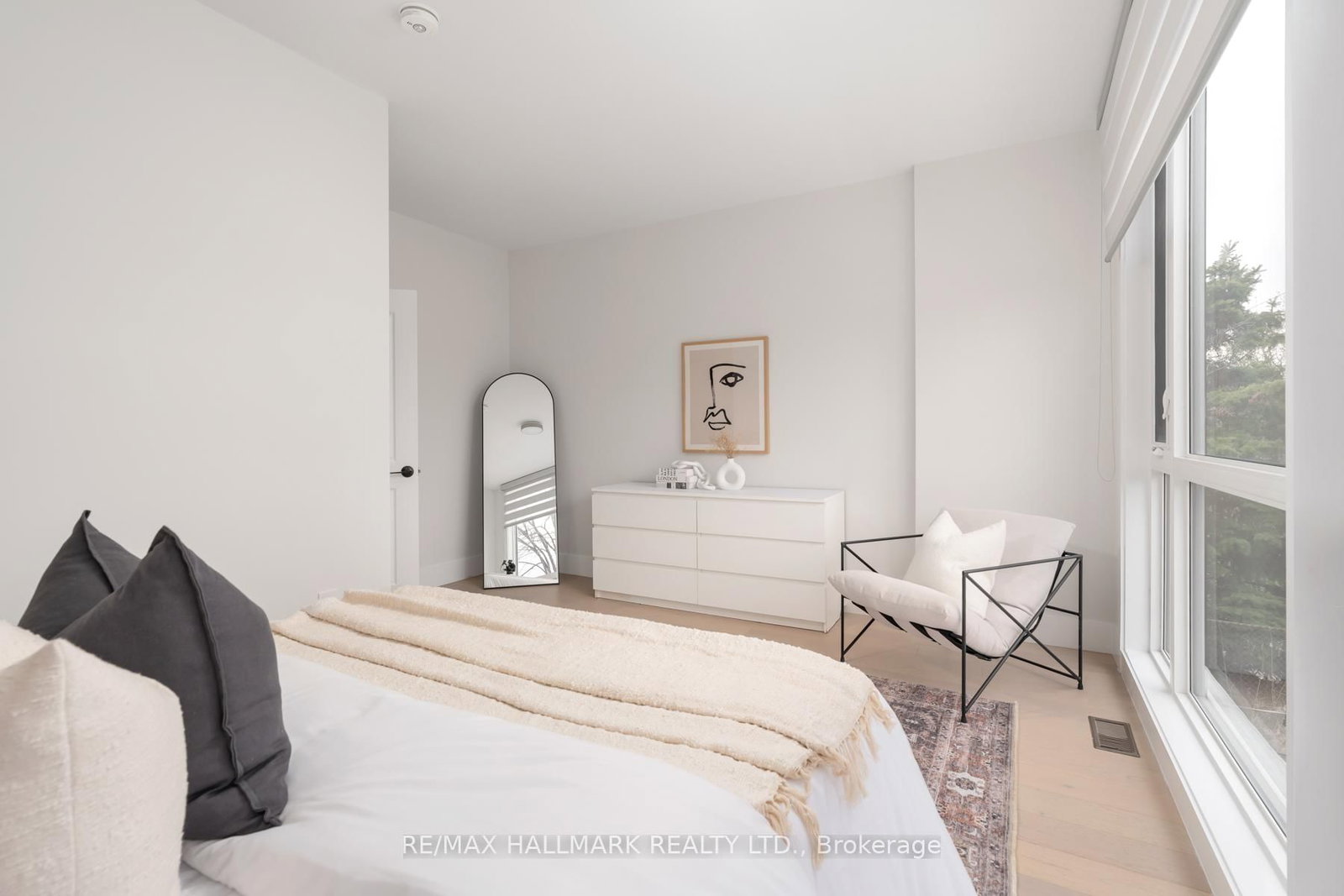 167 Sammon Avenue - Photo 32