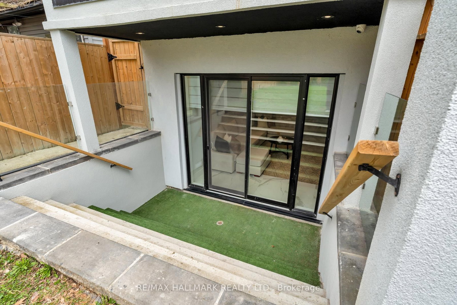 167 Sammon Avenue - Photo 44