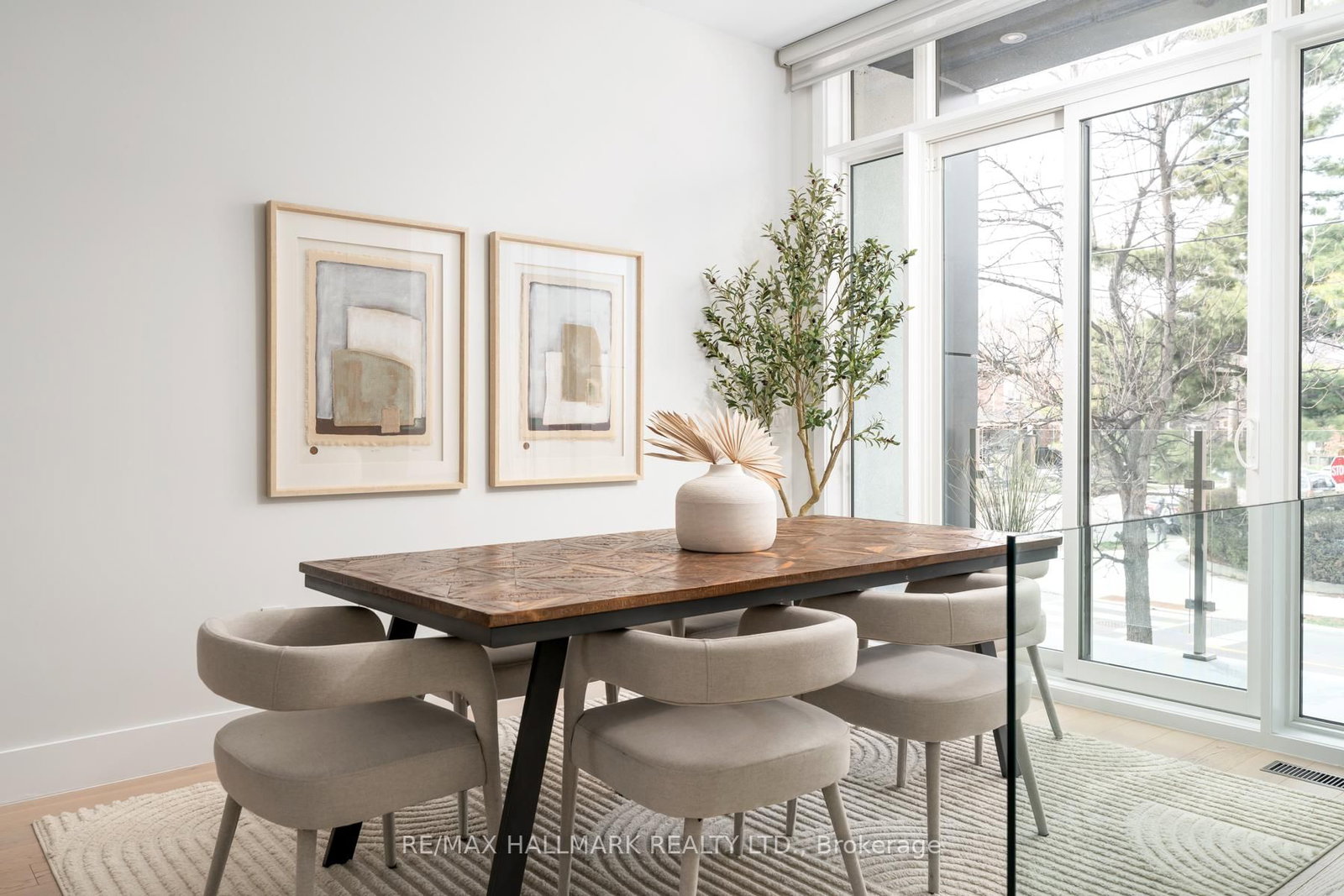 167 Sammon Avenue - Photo 6