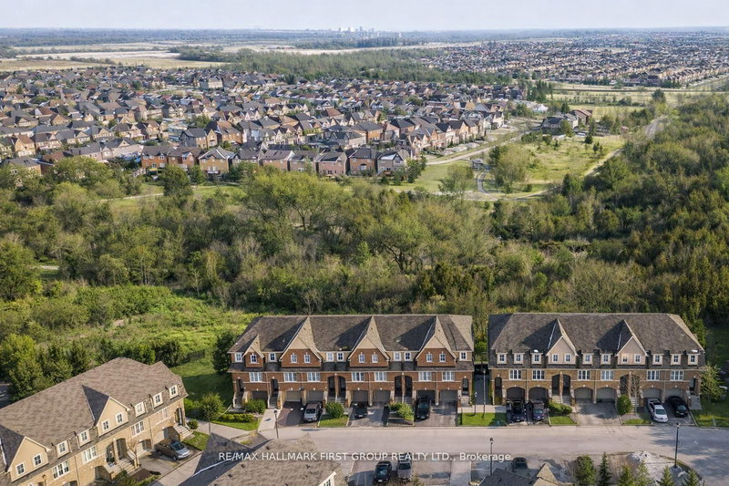 31 Reevesmere Lane, Ajax, L1Z 0L3 | Image 2