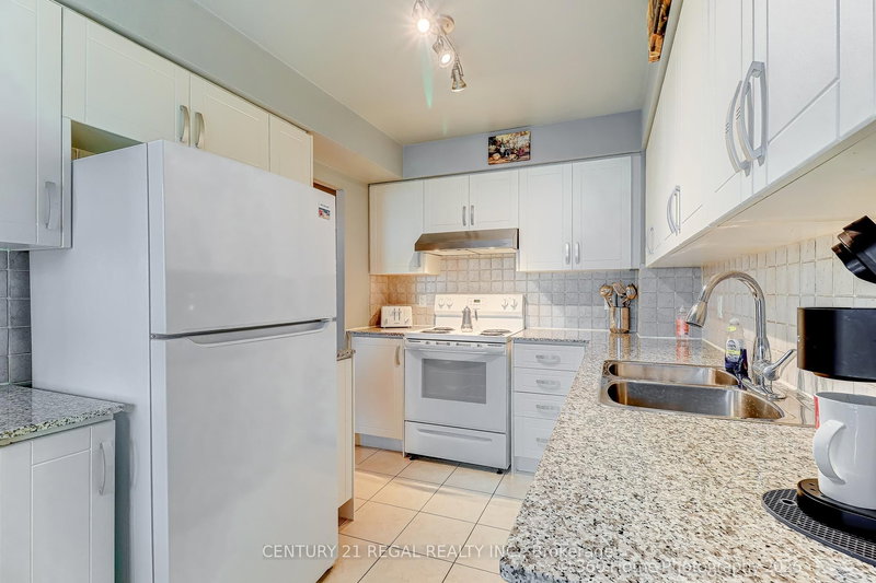 315 - 83 Borough Dr, Toronto, M1P 5E4 | Image 2