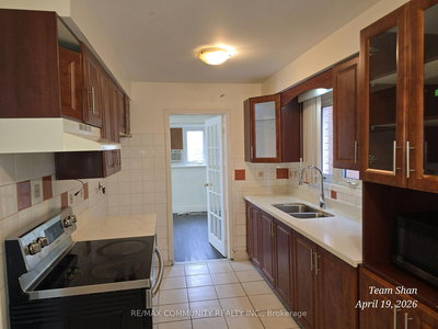 Main-108 Pennyhill Drive, Toronto, Ontario image-0-2