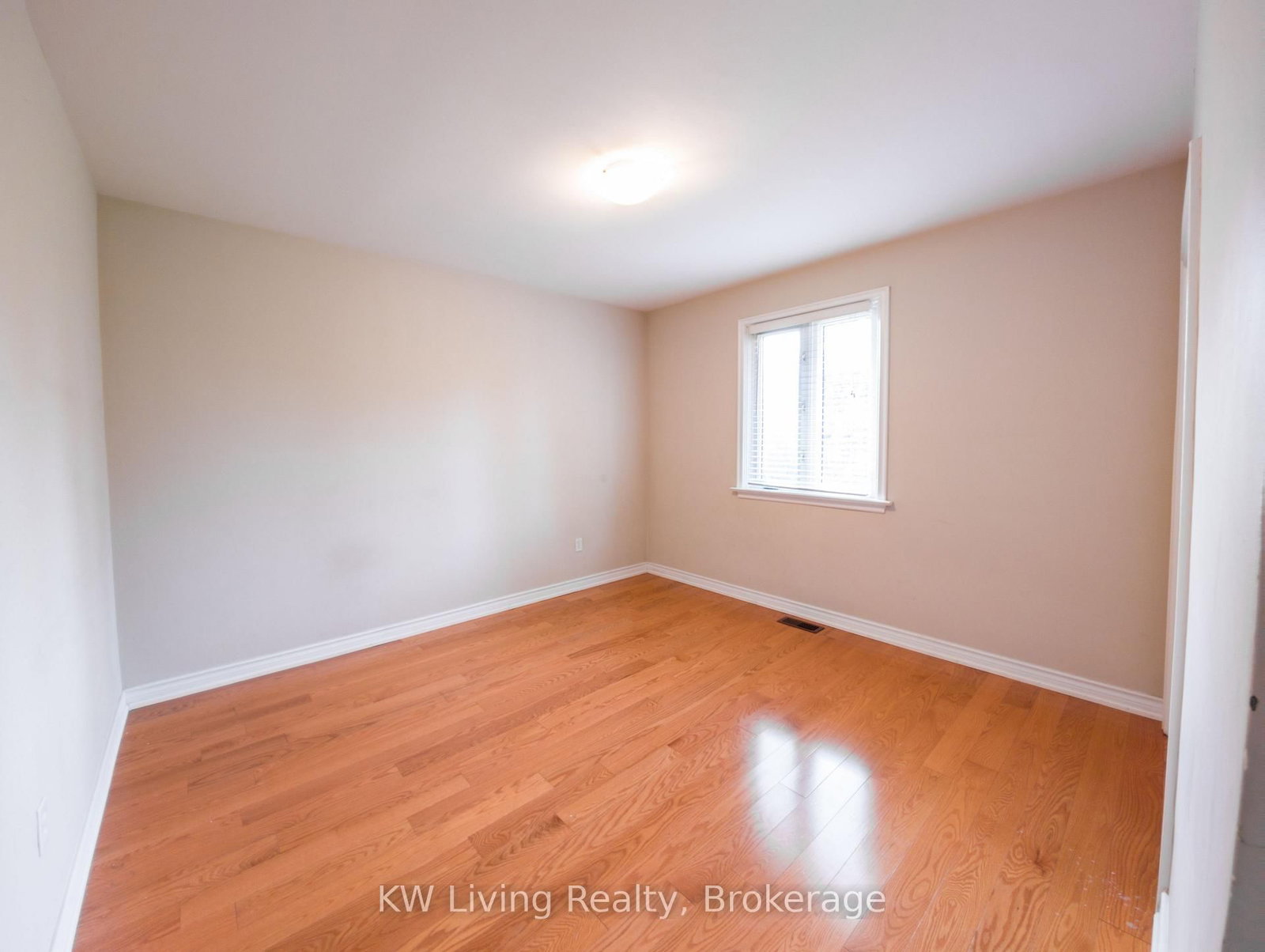 27 Beacham Crescent, Unit Main - Photo 15