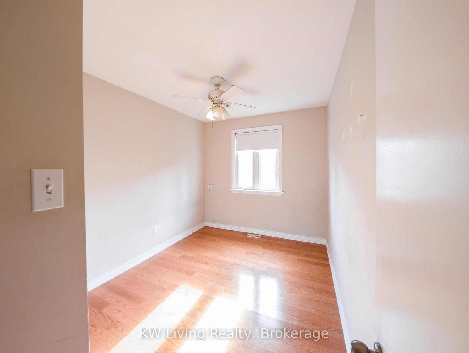 27 Beacham Crescent, Unit Main - Photo 16