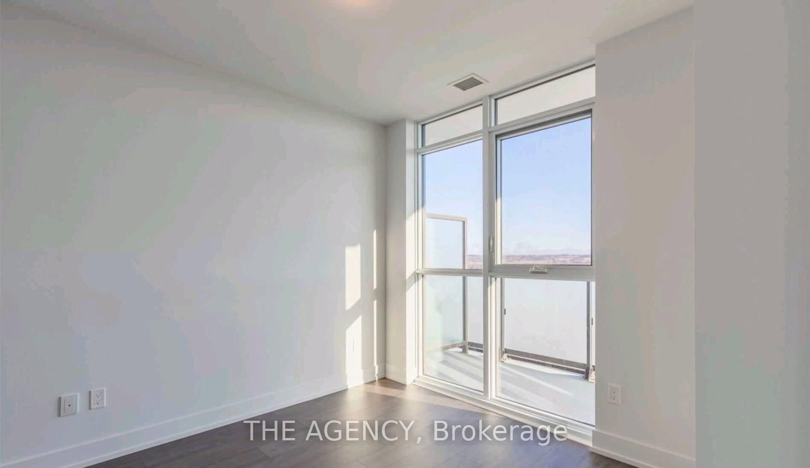 2550 Simcoe Street N, Unit 1709 - Photo 13