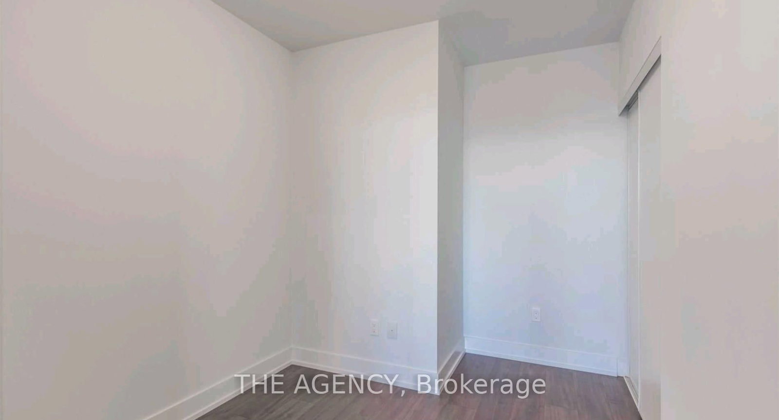 2550 Simcoe Street N, Unit 1709 - Photo 18