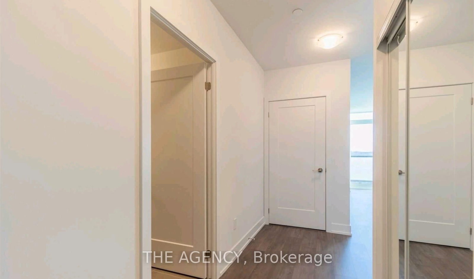 2550 Simcoe Street N, Unit 1709 - Photo 4