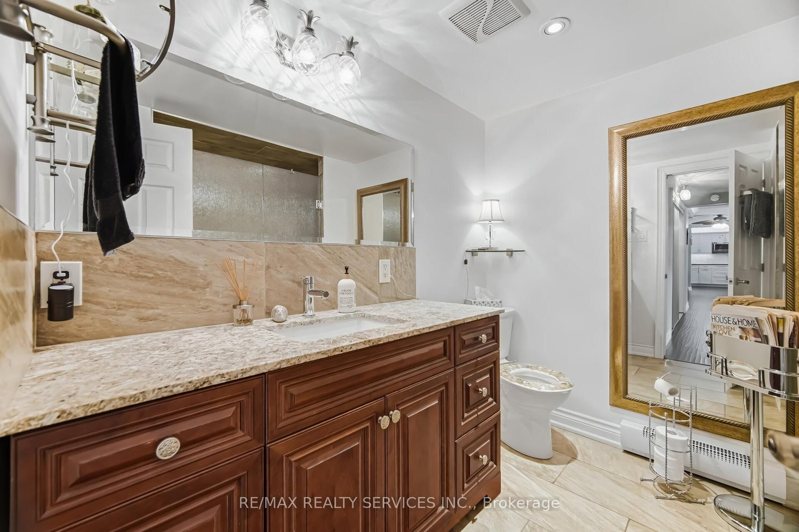 580 Mary Street E, Unit 105 - Photo 26