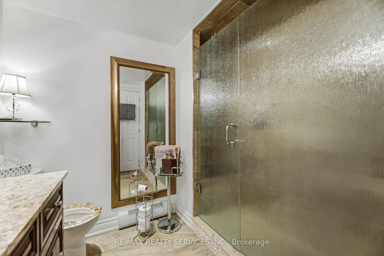 580 Mary Street E, Unit 105 - Photo 27