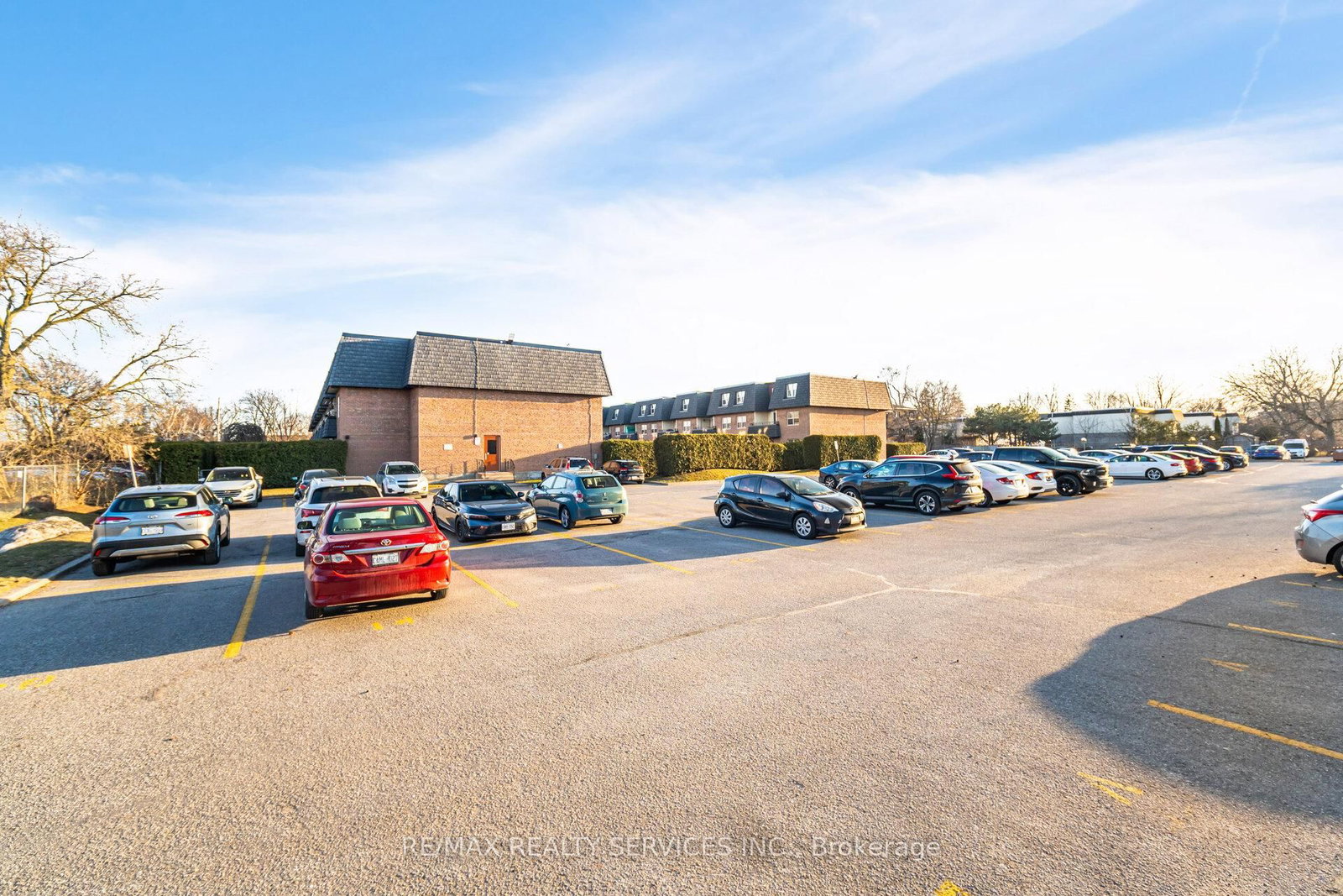 580 Mary Street E, Unit 105 - Photo 34