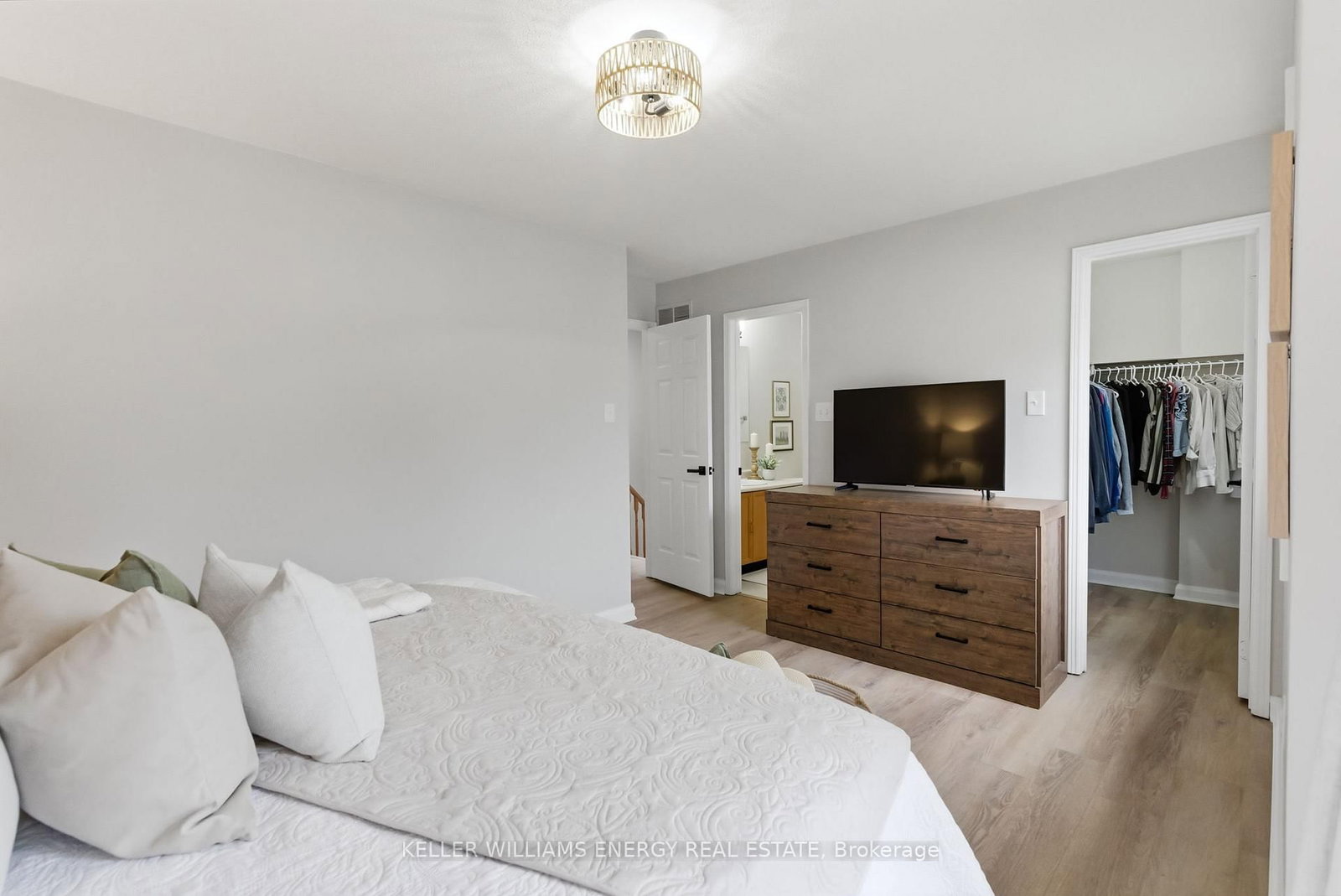 35 Teddington Crescent - Photo 9