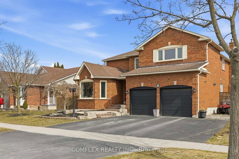 119 Robert Adams Dr, Clarington, L1E 2C4 | Image 2