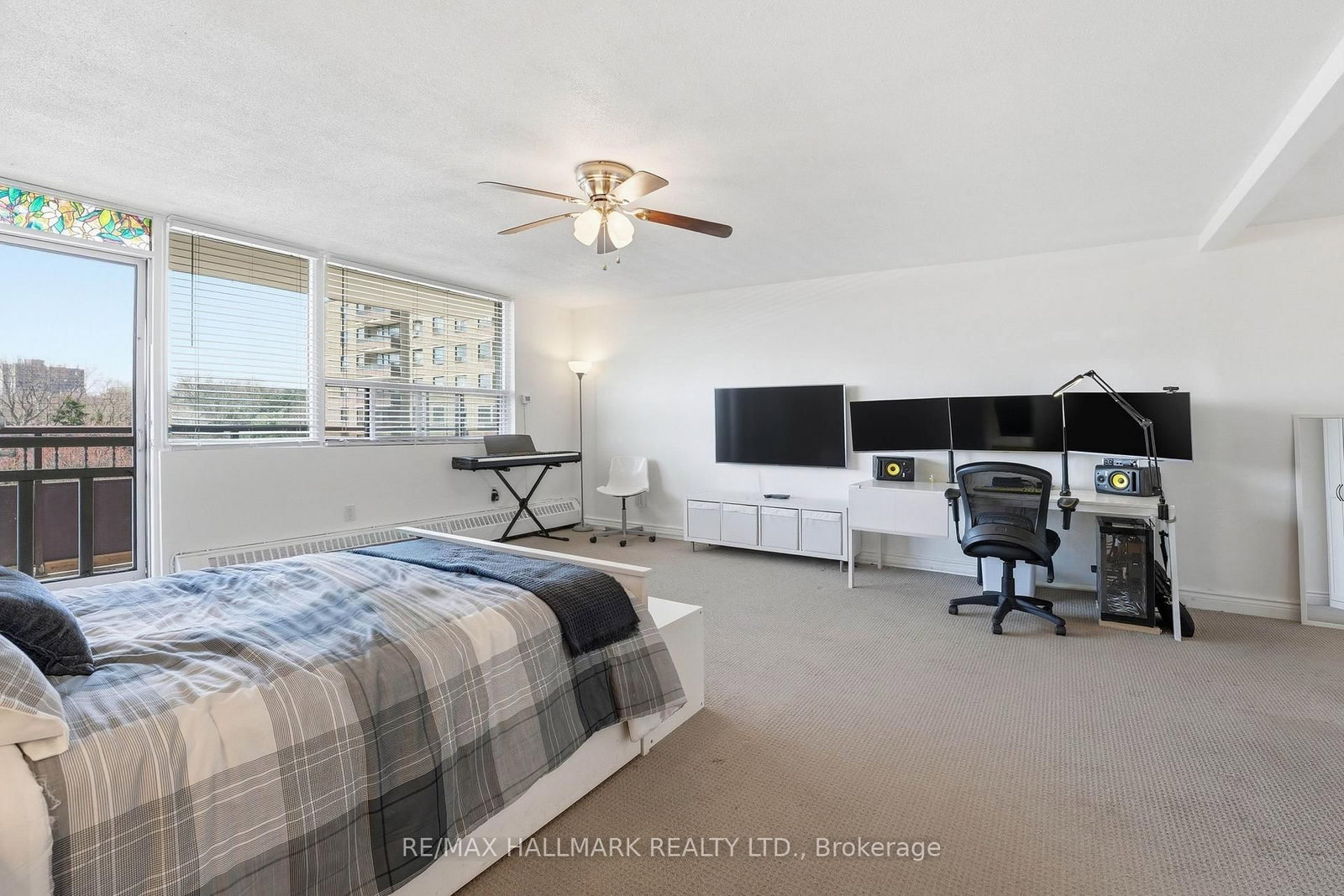 180 Markham Road, Unit 503 - Photo 11