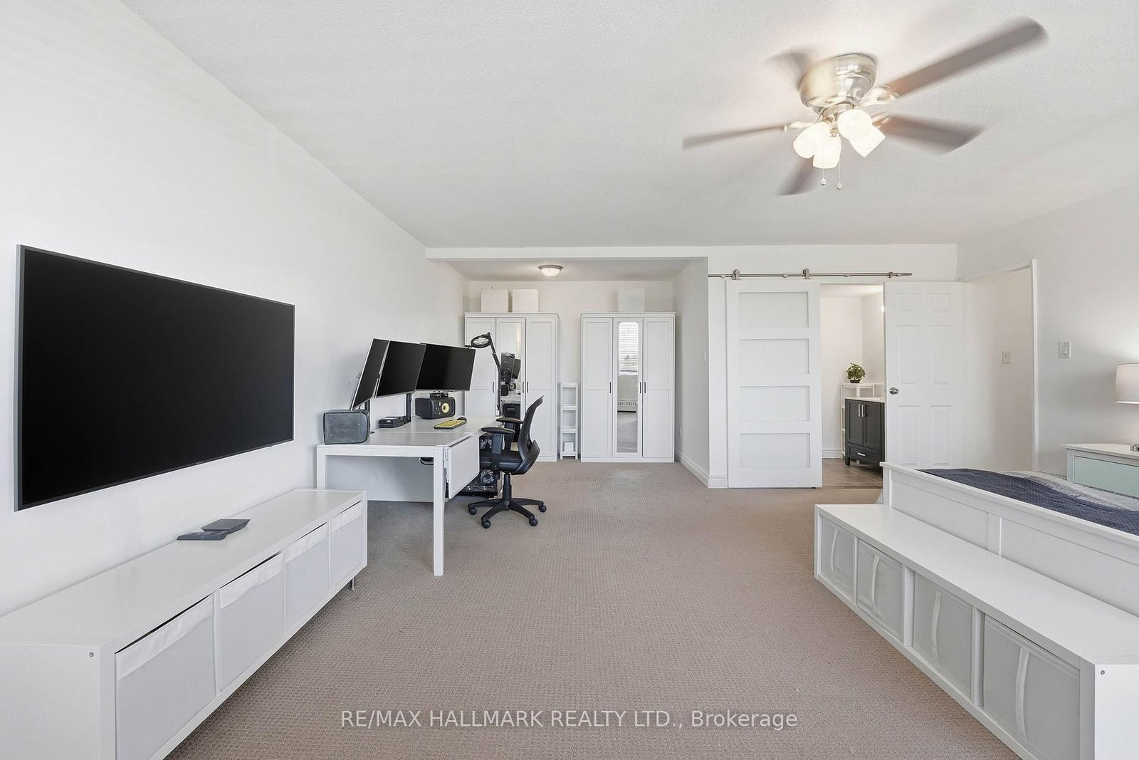 180 Markham Road, Unit 503 - Photo 12