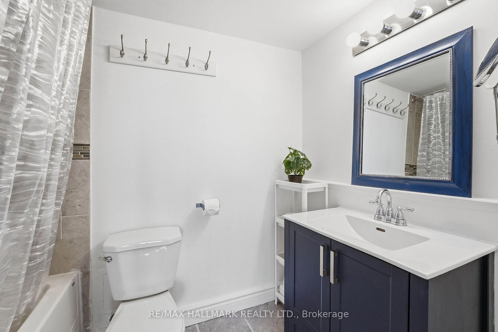 180 Markham Road, Unit 503 - Photo 13