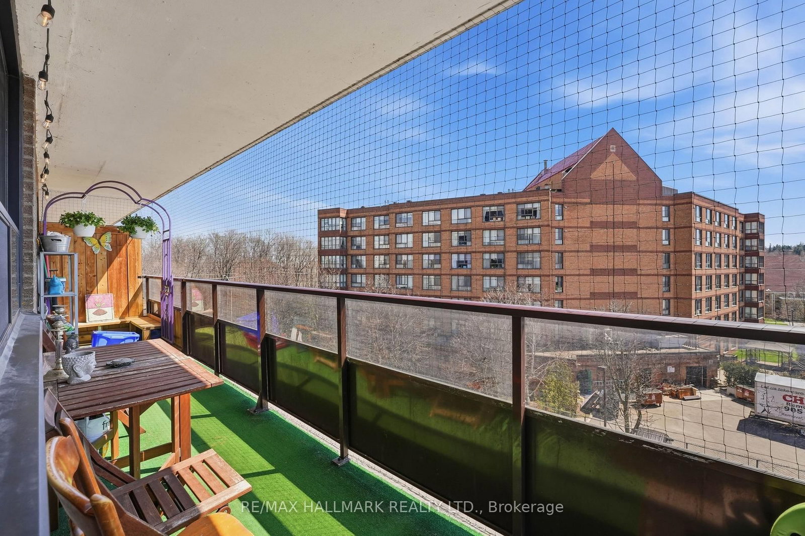 180 Markham Road, Unit 503 - Photo 24