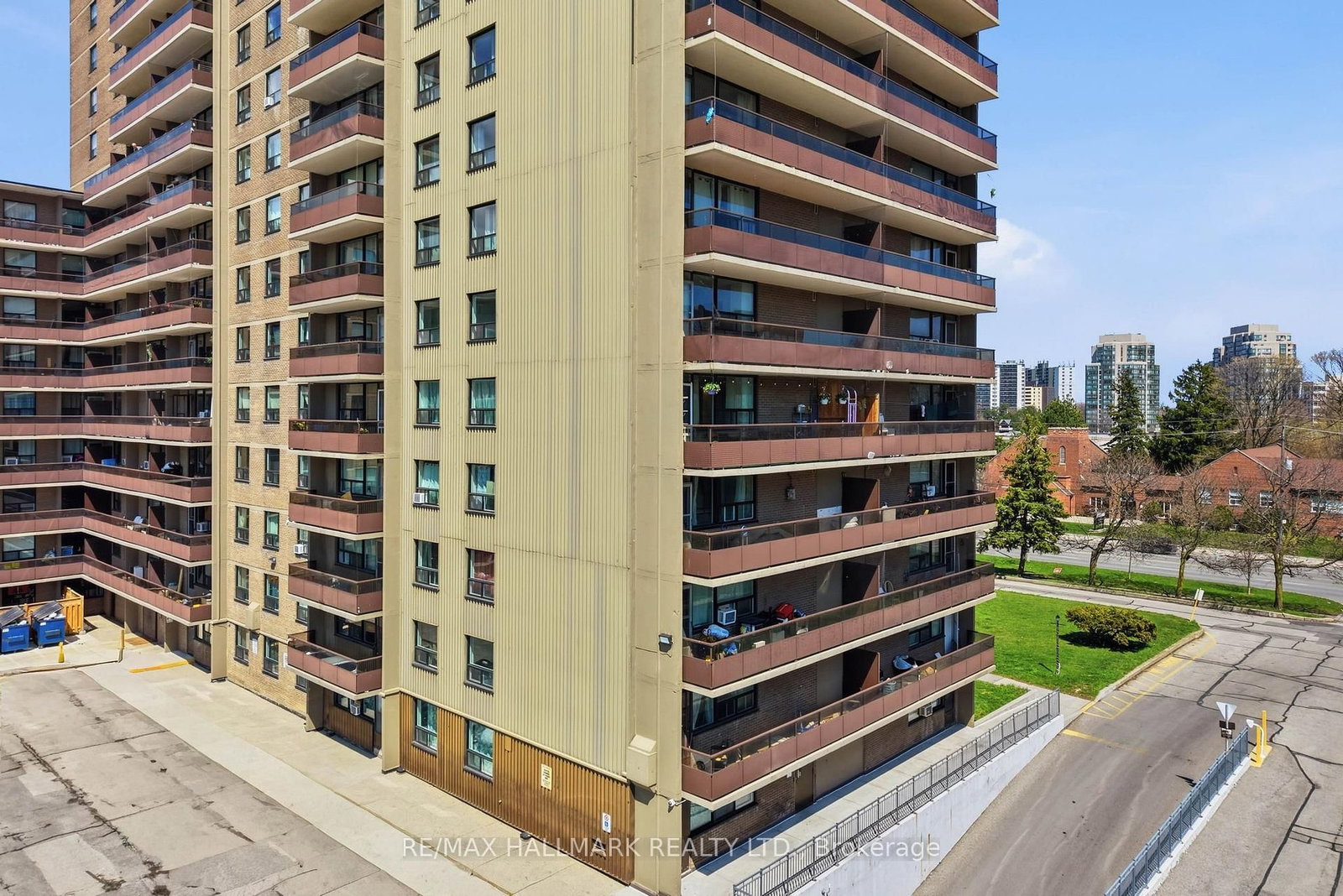 180 Markham Road, Unit 503 - Photo 31