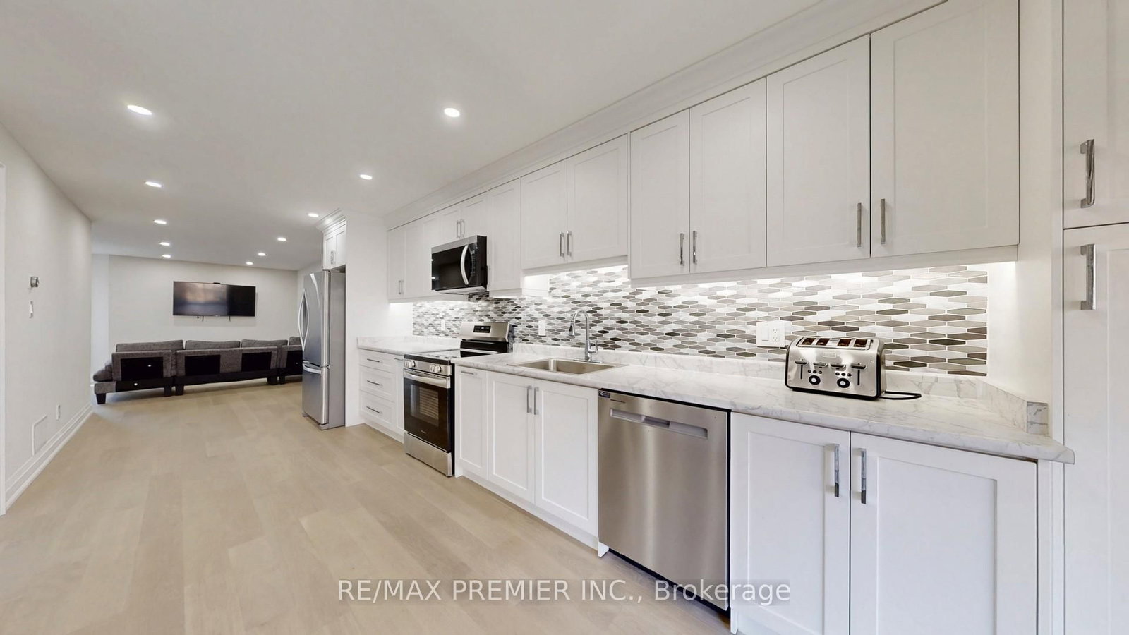 32 Weekes Drive - Photo 11