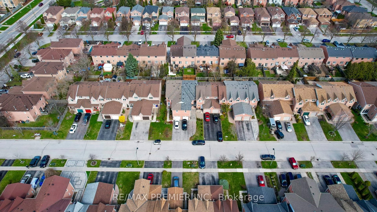 32 Weekes Drive - Photo 48