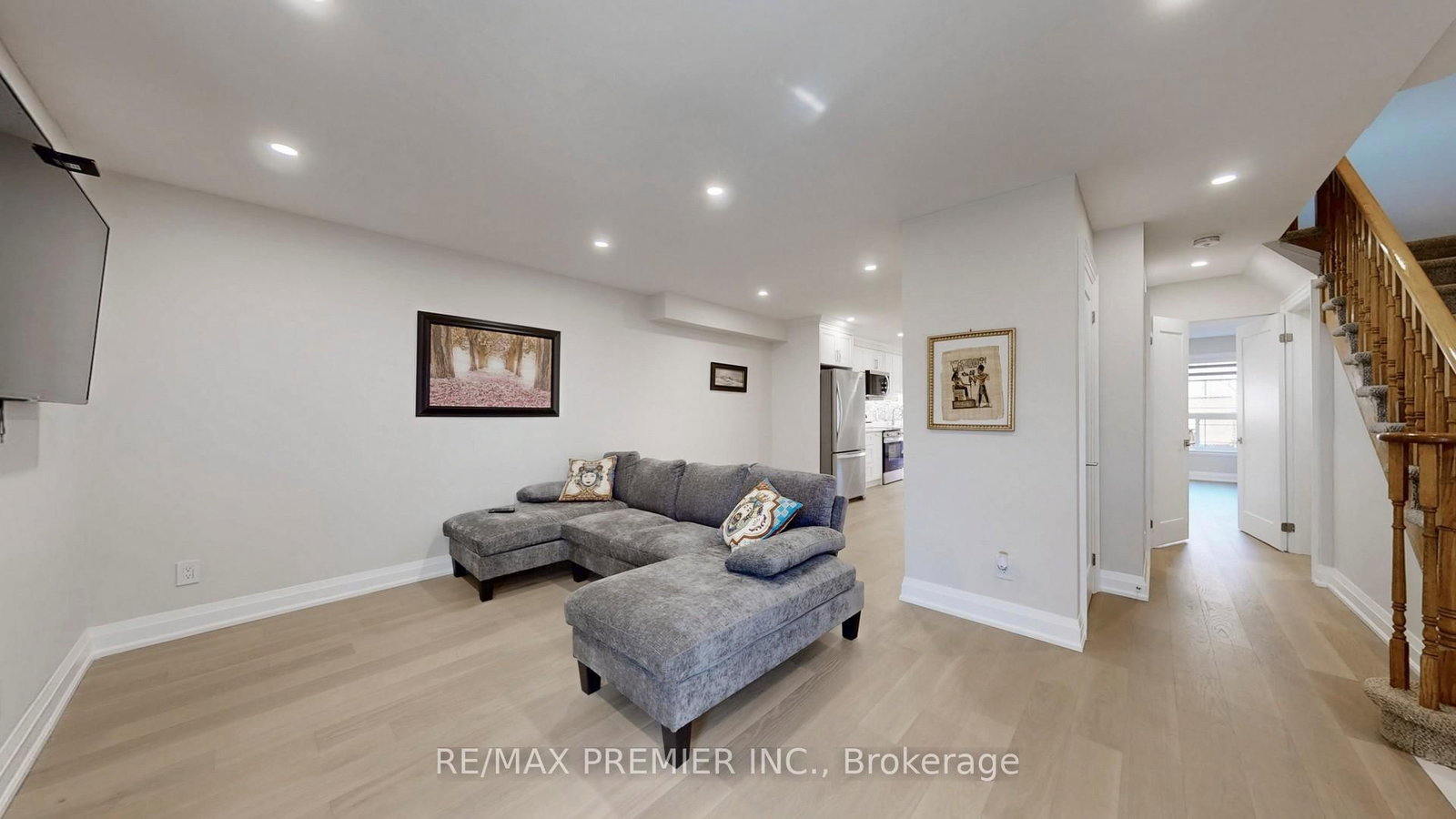 32 Weekes Drive - Photo 6