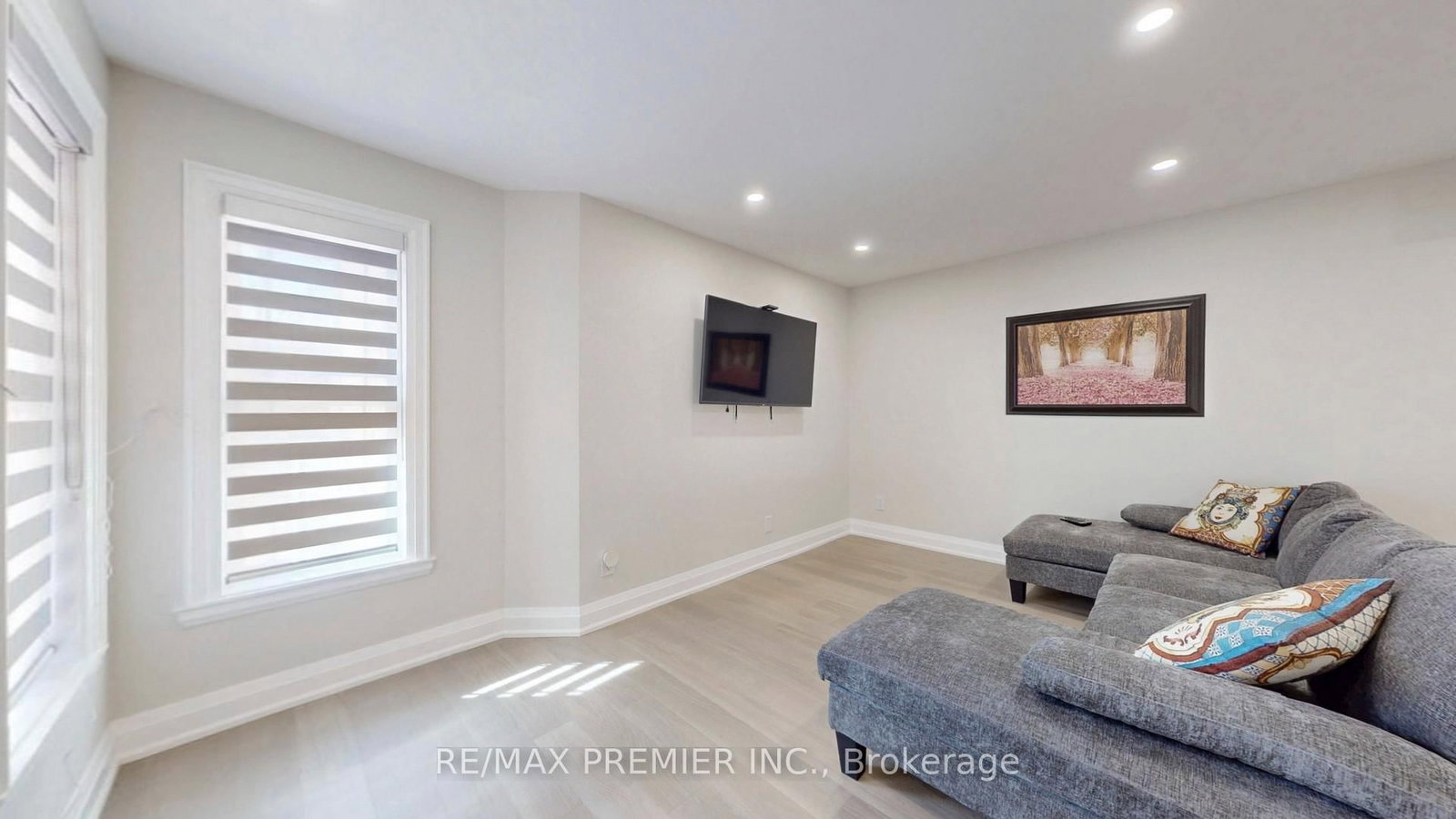 32 Weekes Drive - Photo 7