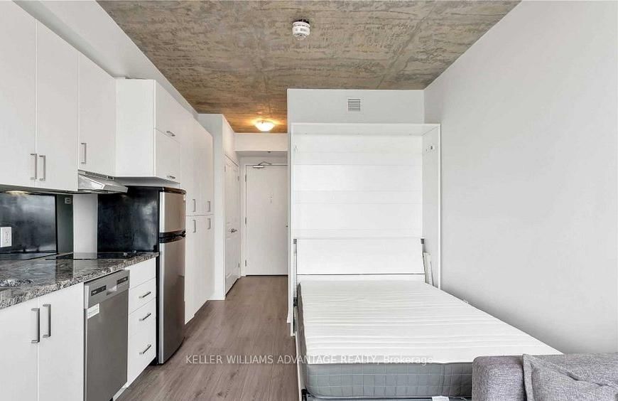 1900 Simcoe Street N, Unit 434 - Photo 13