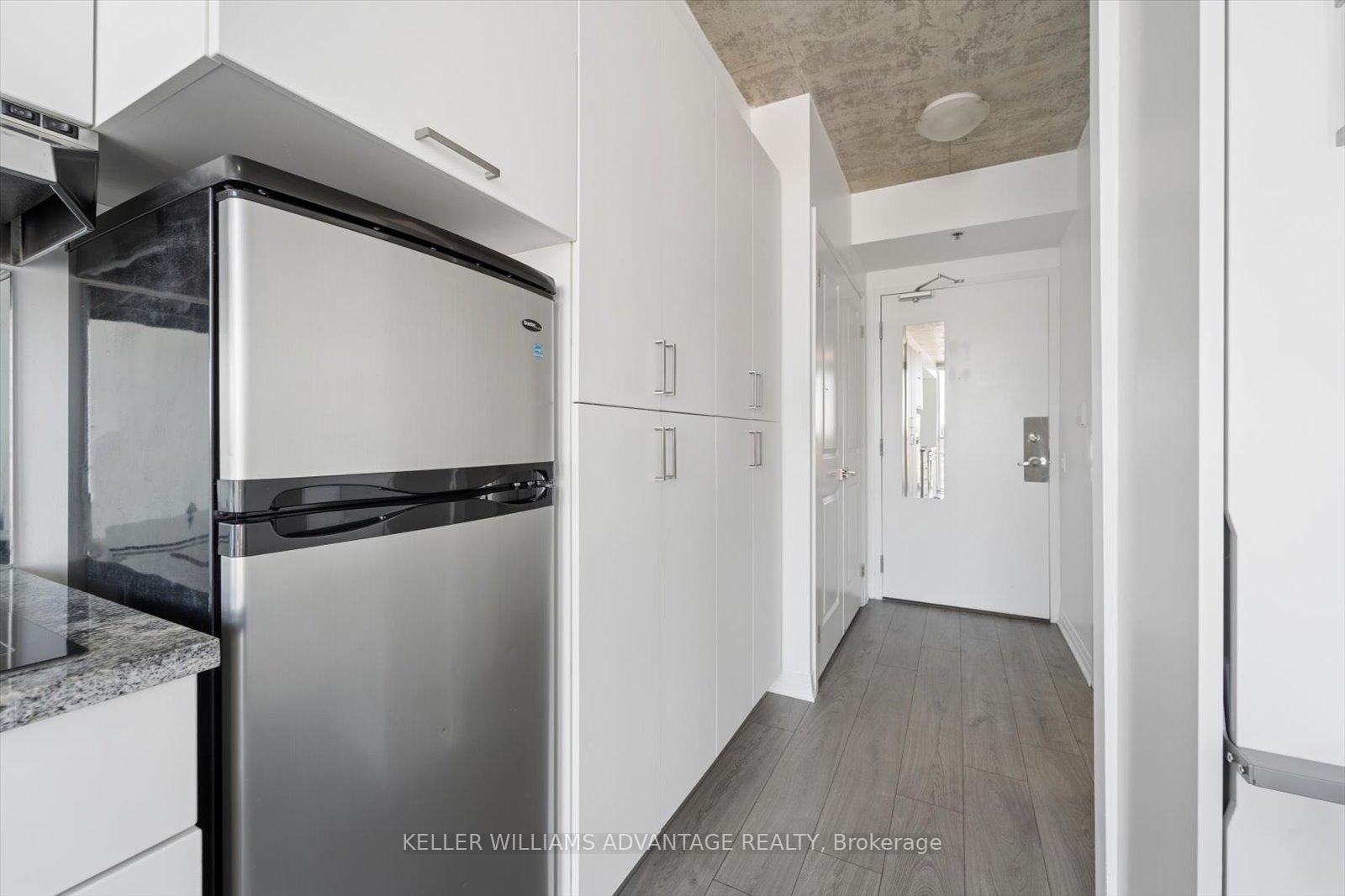 1900 Simcoe Street N, Unit 434 - Photo 18