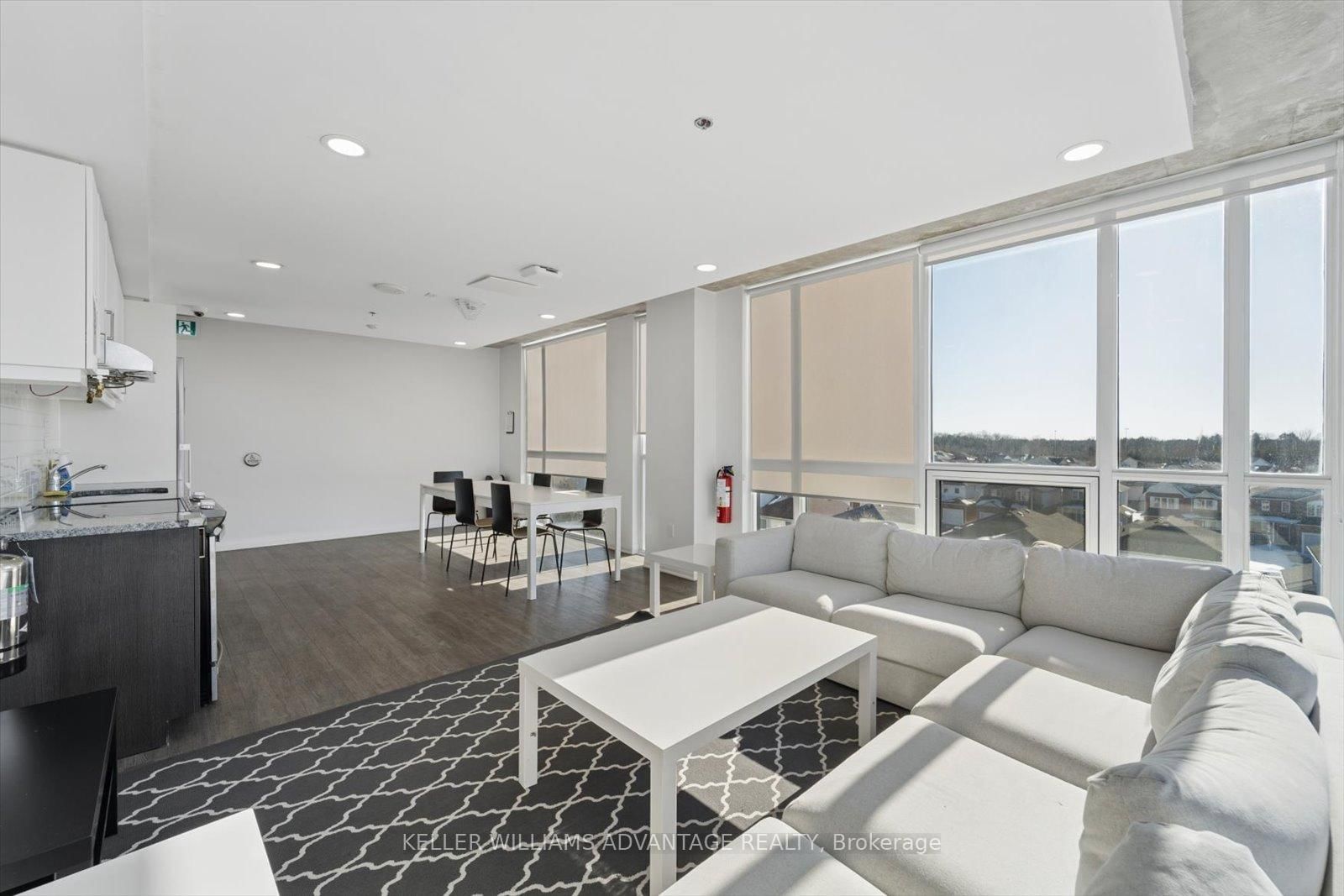 1900 Simcoe Street N, Unit 434 - Photo 24