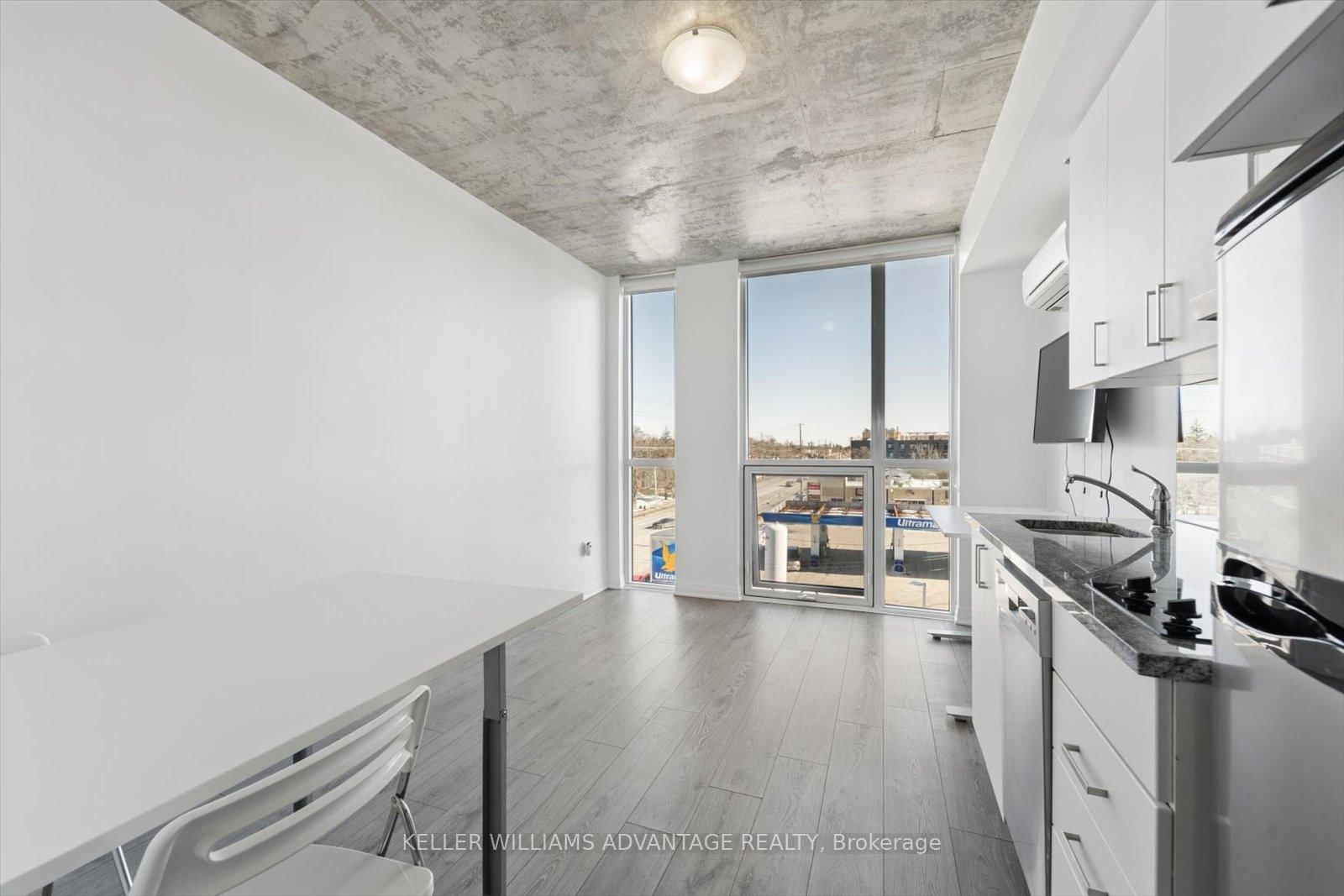 1900 Simcoe Street N, Unit 434 - Photo 6