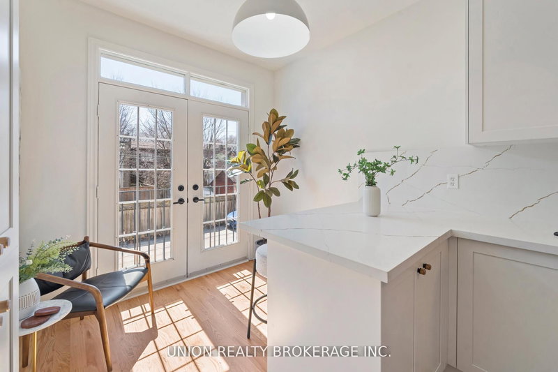 59D Woodbine Ave, Toronto, M4L 3P1 | Image 3