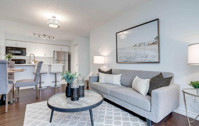 109 - 90 Aspen Springs Dr, Clarington, L1C 5N7 | Image 3