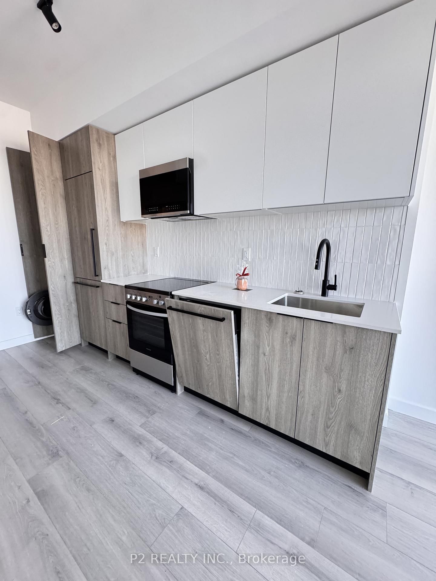 1635 MILITARY Trail, Unit 617 - Photo 2