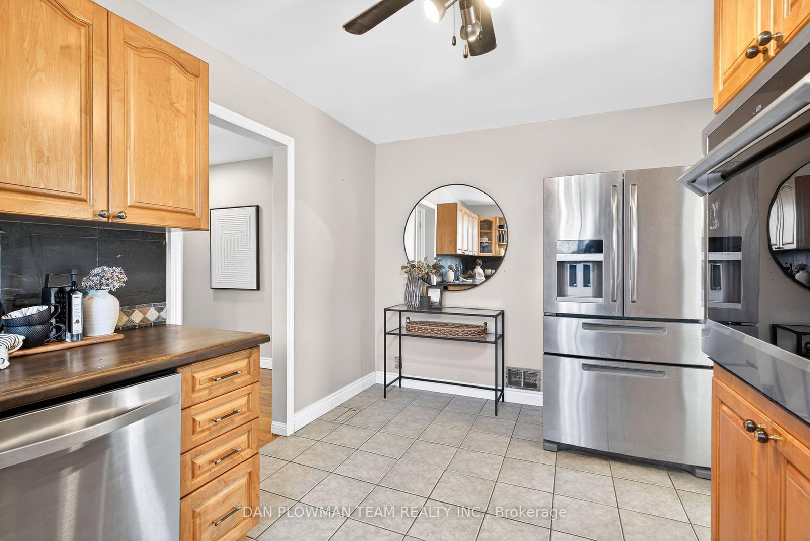 215 Central Park Boulevard N - Photo 15