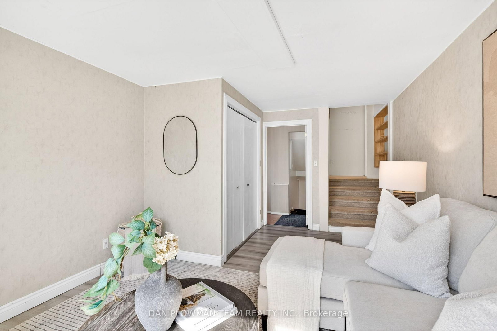 215 Central Park Boulevard N - Photo 26