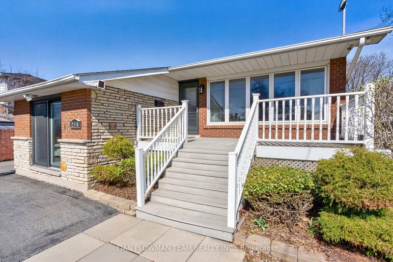 215 Central Park Blvd N, Oshawa, L1G 5Z1 | Image 3