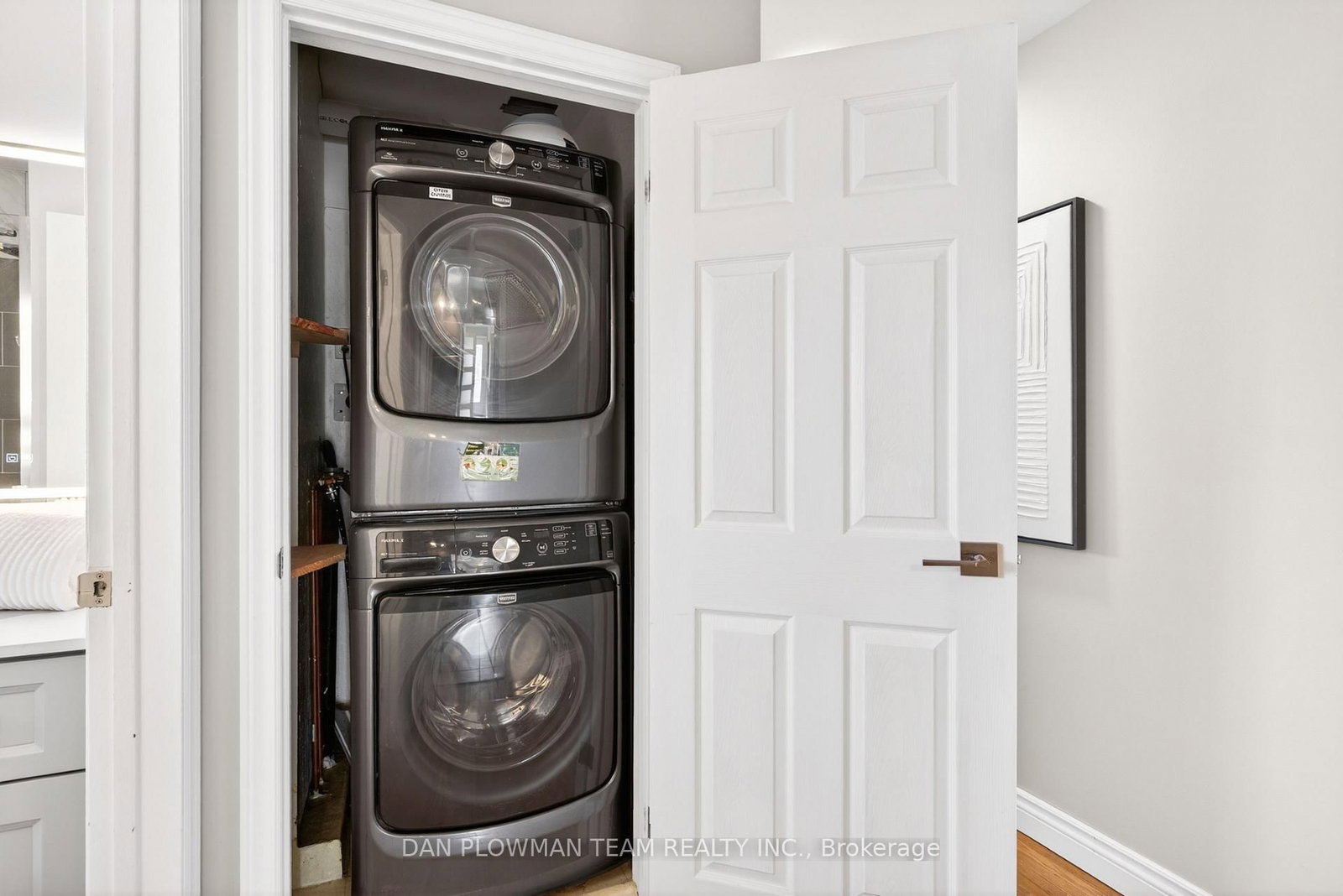 215 Central Park Boulevard N - Photo 39