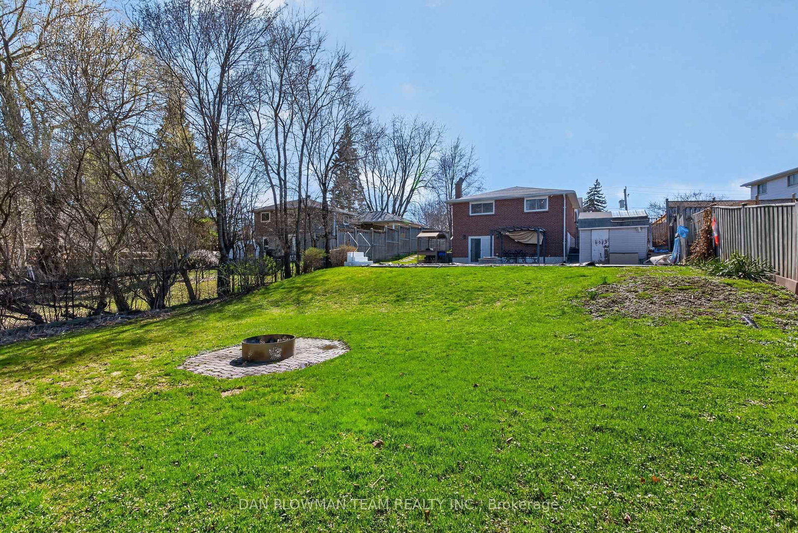 215 Central Park Boulevard N - Photo 45