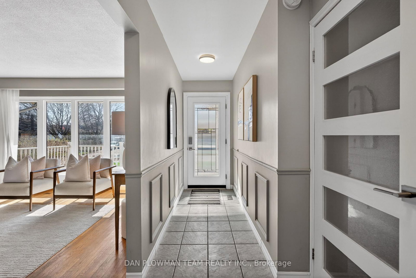 215 Central Park Boulevard N - Photo 7