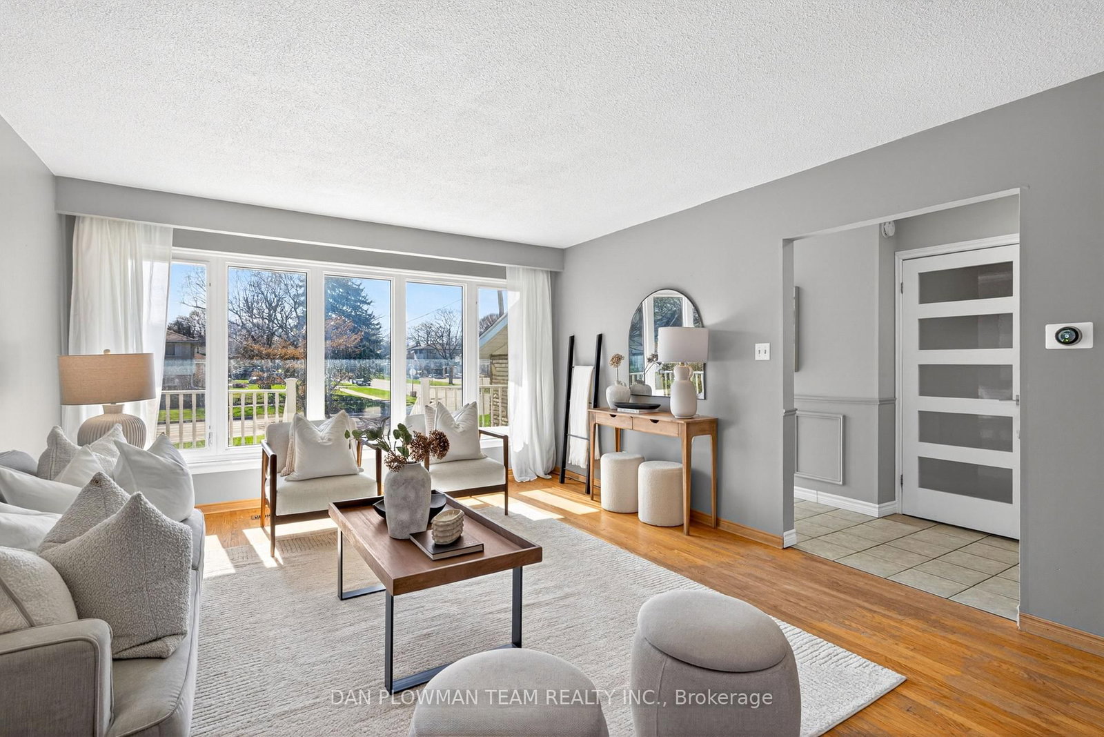 215 Central Park Boulevard N - Photo 8